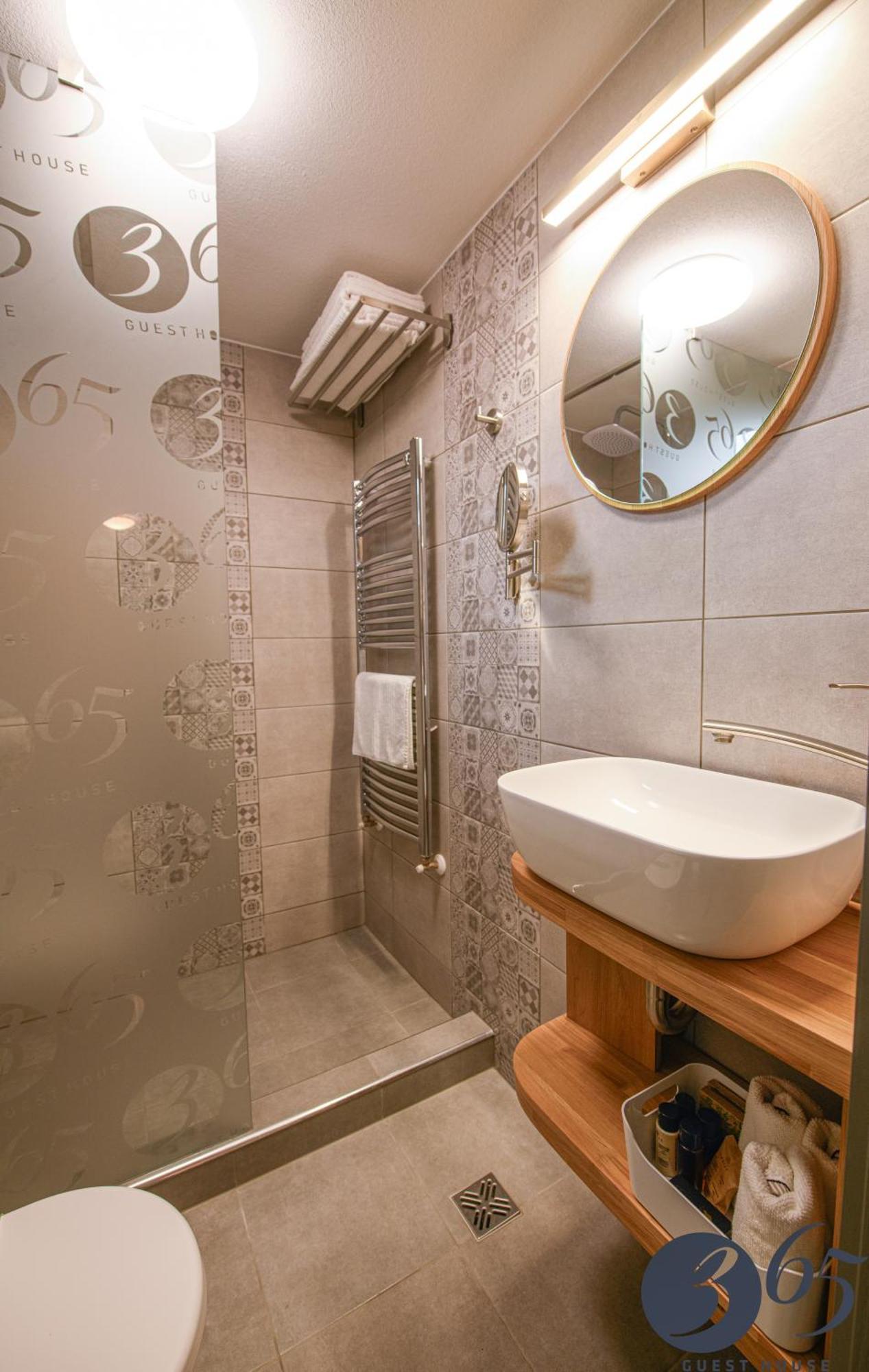 365 Guest House Hunedoara Exterior photo